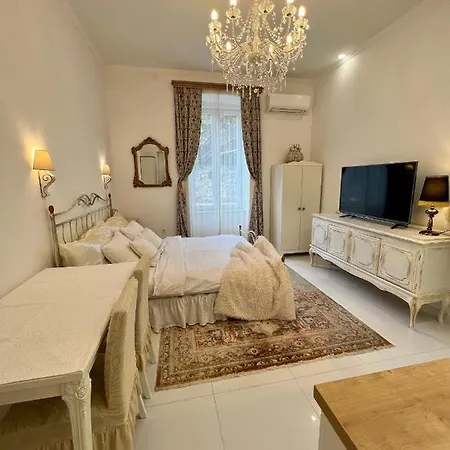 Petite Boudoir * أوباتيا